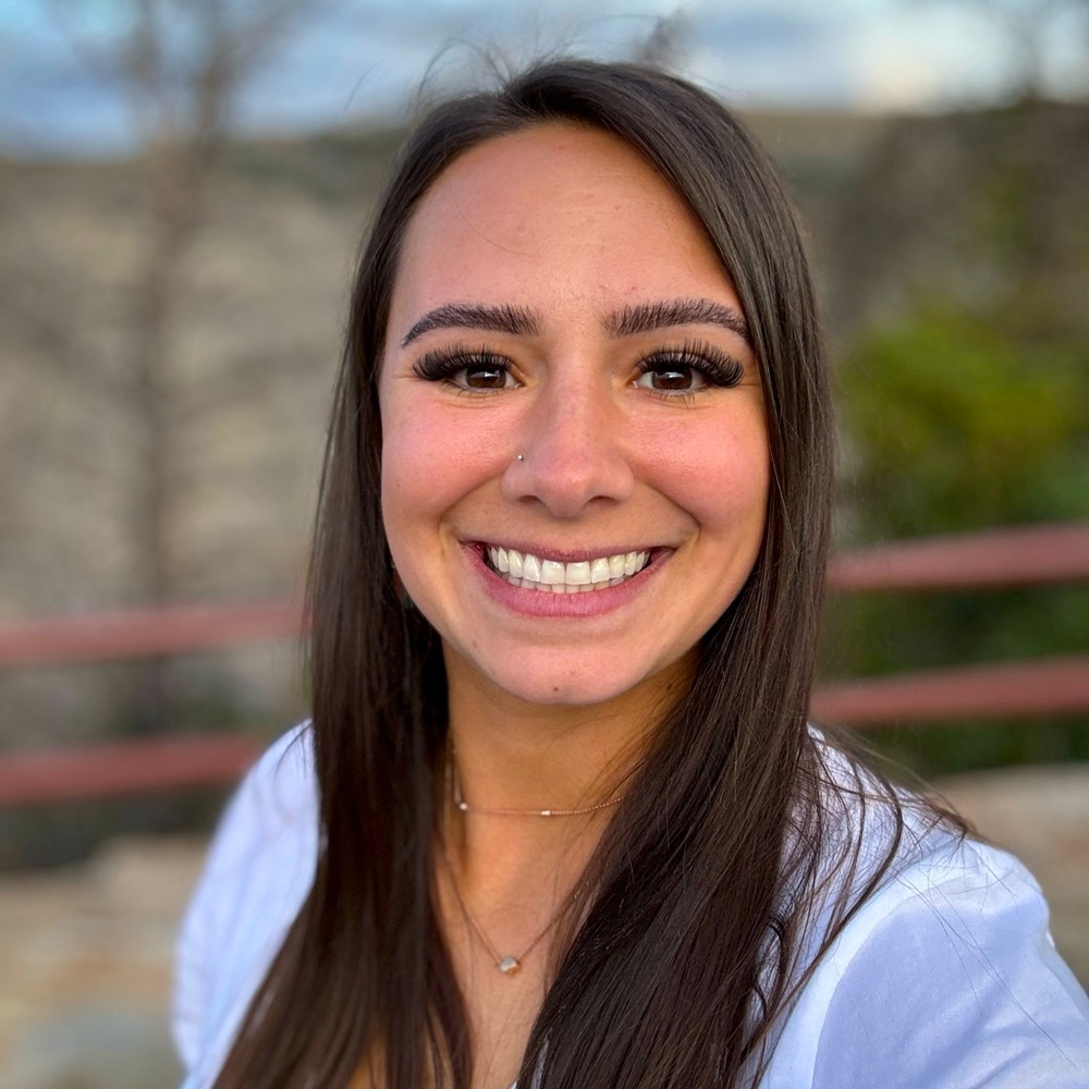 Meet your Posher, Brittaney!